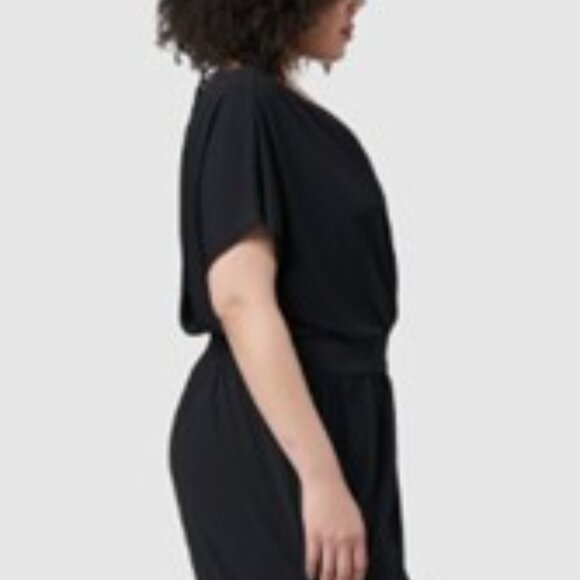 curvy, plus size black jumpsuit Deep V neckline size xl Sansara - Picture 12 of 15